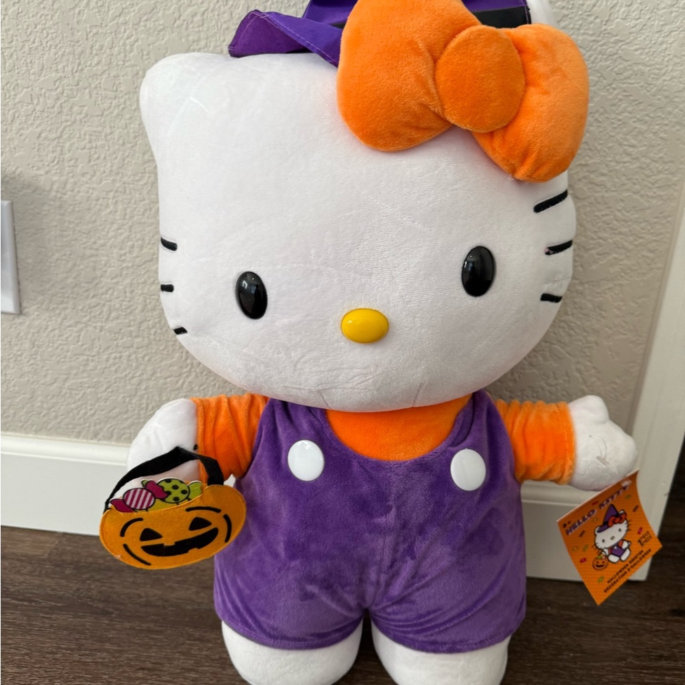 Sanrio Hello Kitty Halloween Plush Greeter -Purple and Orange